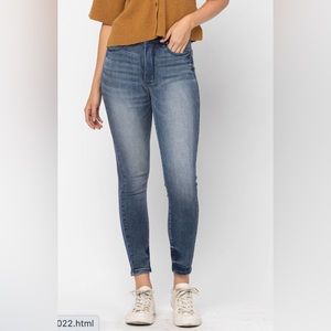 Judy Blue Tummy Control skinnies